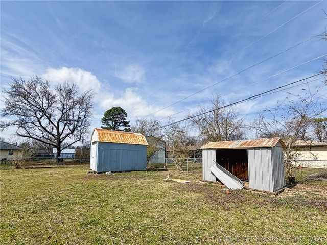 210 Northside Court, Tahlequah, OK 74464