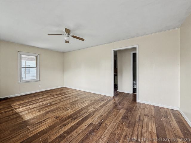 210 Northside Court, Tahlequah, OK 74464