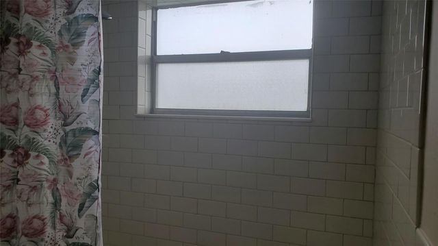 3910 Crystal Lake Dr 403, Deerfield Beach, FL 33064