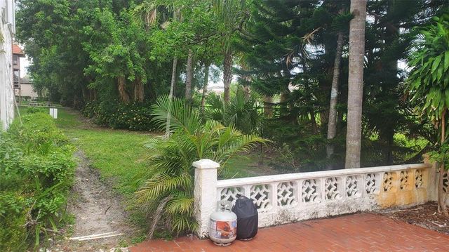 3910 Crystal Lake Dr 403, Deerfield Beach, FL 33064