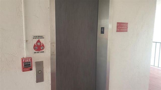 3910 Crystal Lake Dr 403, Deerfield Beach, FL 33064