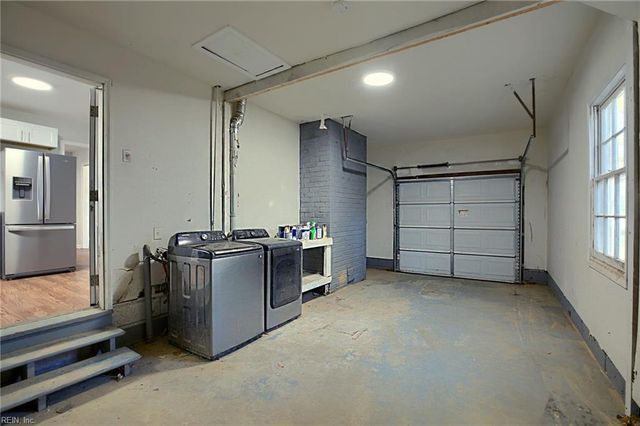 363 Paulette DR, Newport News, VA 23608