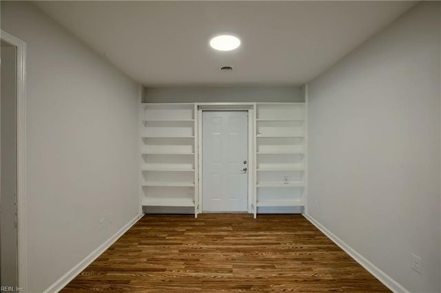 363 Paulette DR, Newport News, VA 23608