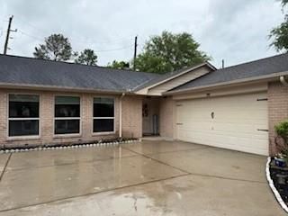 2810 Poplar Creek Lane, Pearland, TX 77584