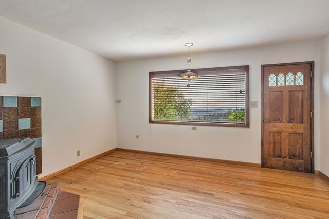 22178 Miller Ridge Road, Los Gatos, CA 95033