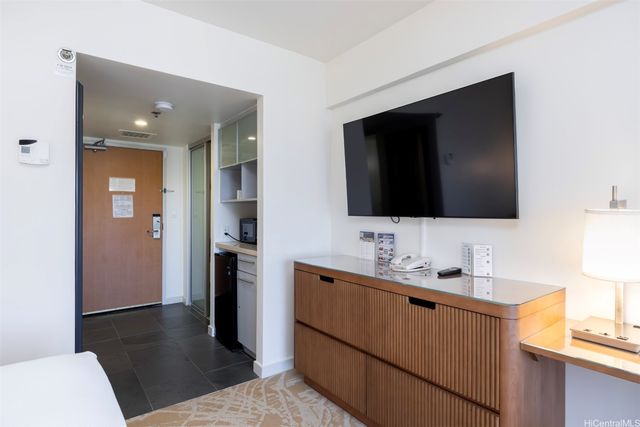 410 Atkinson Drive 2922, Honolulu, HI 96814