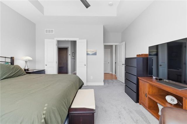 21119 W 188th Terrace, Spring Hill, KS 66083