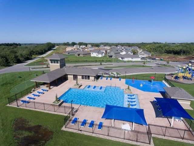 21119 W 188th Terrace, Spring Hill, KS 66083