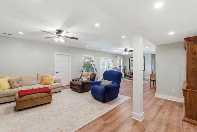 113 Rocky Creek Road, Georgetown, KY 40324