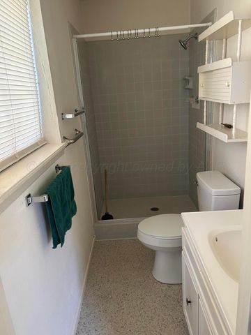 613 S Fulton Street, Stratford, TX 79084