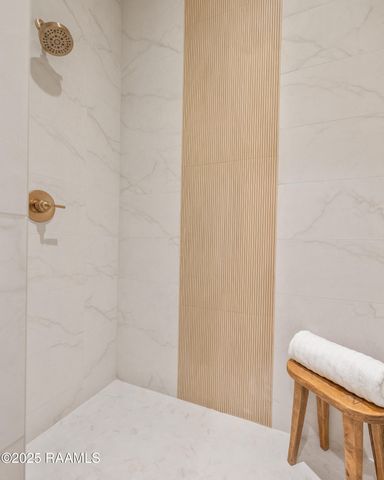 102 Sanctuary Lane, Lafayette, LA 70503