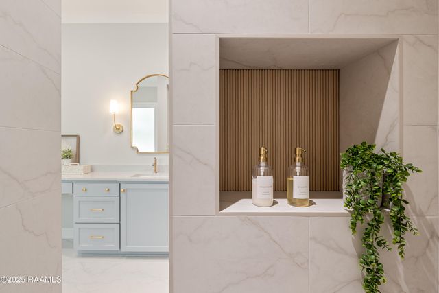 102 Sanctuary Lane, Lafayette, LA 70503