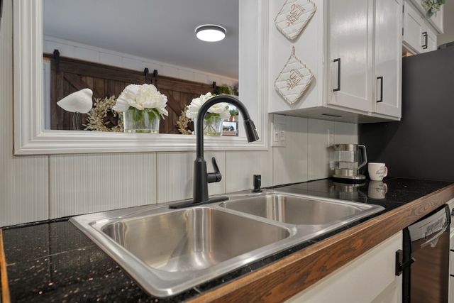 1547 Hideaway Lane W, Hideaway, TX 75771