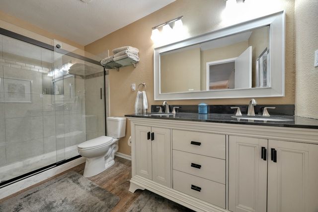 1547 Hideaway Lane W, Hideaway, TX 75771