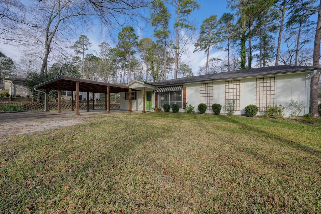 1547 Hideaway Lane W, Hideaway, TX 75771