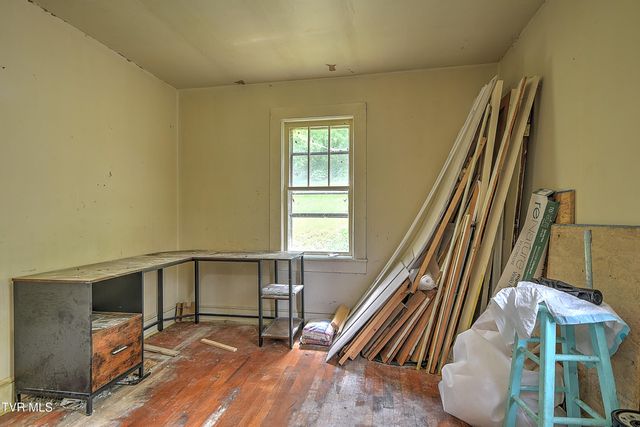 726 Hammond Avenue, Mount Carmel, TN 37645