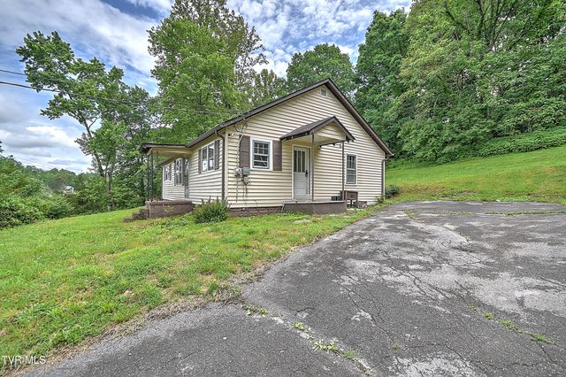 726 Hammond Avenue, Mount Carmel, TN 37645