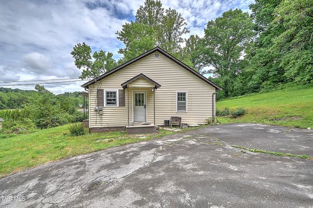 726 Hammond Avenue, Mount Carmel, TN 37645