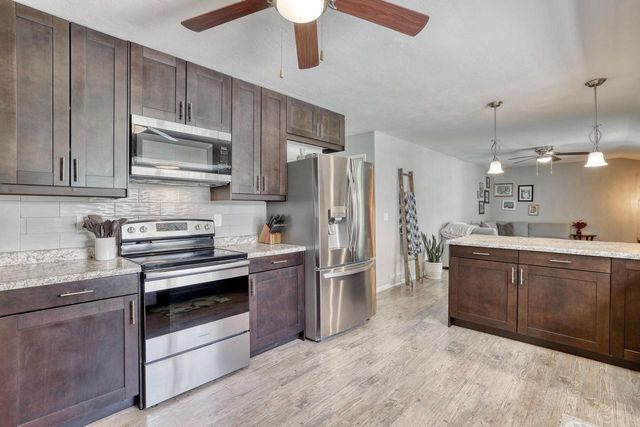 N8W27182 Jills DRIVE, Waukesha, WI 53188