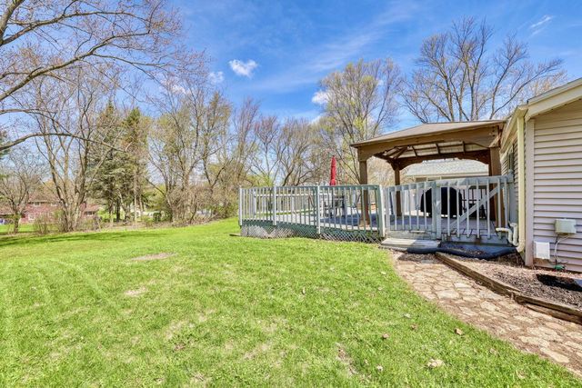 N8W27182 Jills DRIVE, Waukesha, WI 53188