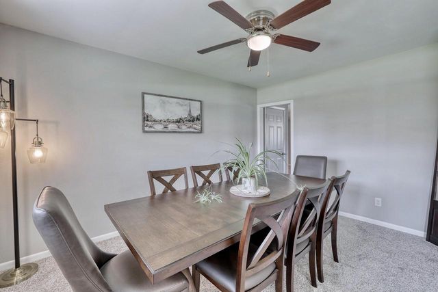 N8W27182 Jills DRIVE, Waukesha, WI 53188