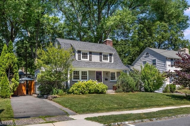 20 College Ave, Montclair Twp., NJ 07043