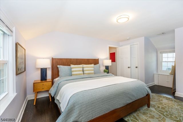 20 College Ave, Montclair Twp., NJ 07043