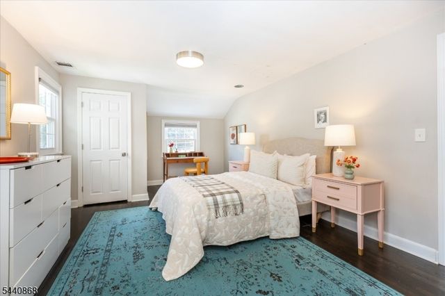 20 College Ave, Montclair Twp., NJ 07043