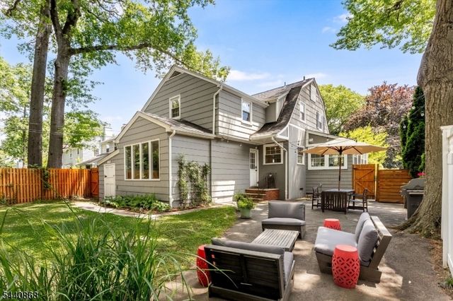 20 College Ave, Montclair Twp., NJ 07043