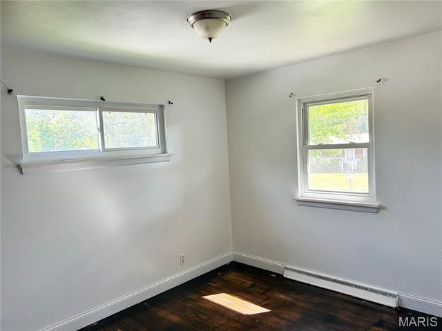 155 Martigney Drive, St Louis, MO 63129