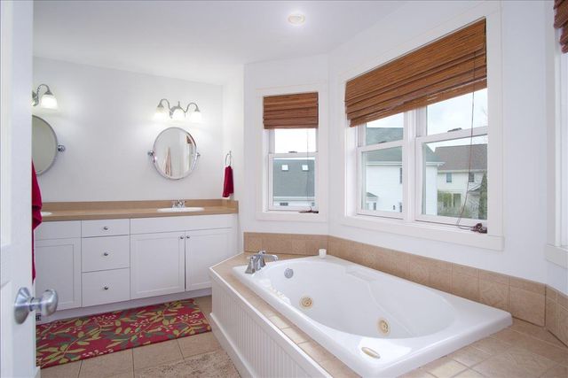 1600 Kohler Court, Waunakee, WI 53597