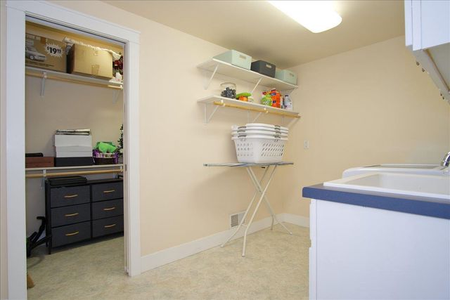 1600 Kohler Court, Waunakee, WI 53597