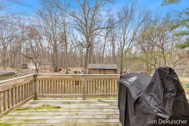 1879 Holliday Drive, Wyoming, MI 49519