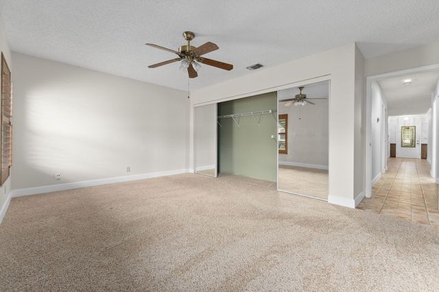 1767 S Dovetail Drive R, Fort Pierce, FL 34982