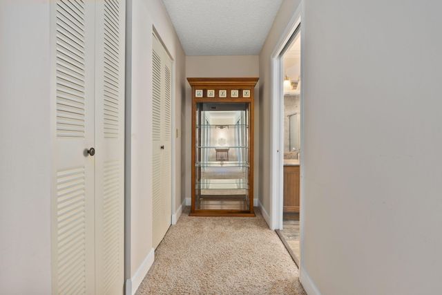 1767 S Dovetail Drive R, Fort Pierce, FL 34982