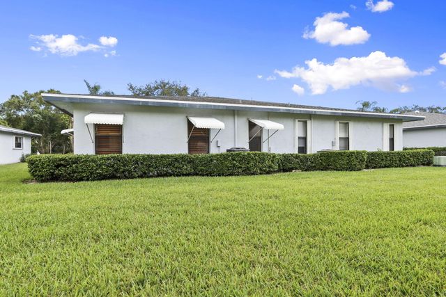 1767 S Dovetail Drive R, Fort Pierce, FL 34982