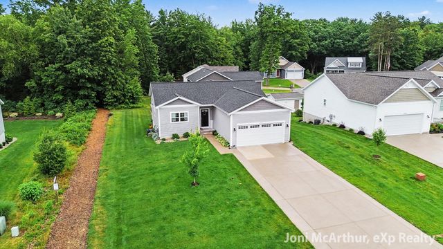 2670 Eagle Ridge, Muskegon, MI 49444