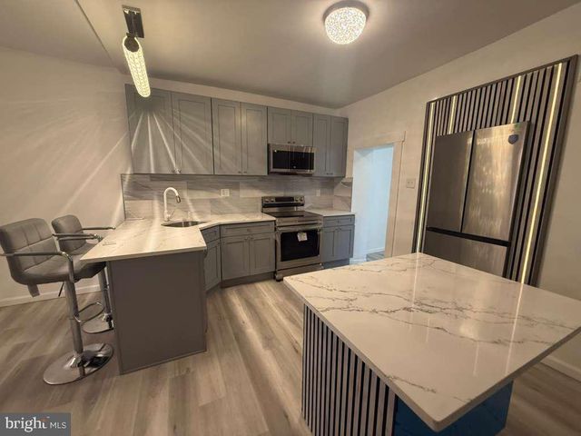 652 N YEWDALL ST, Philadelphia, PA 19131