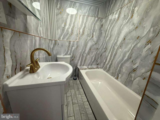 652 N YEWDALL ST, Philadelphia, PA 19131