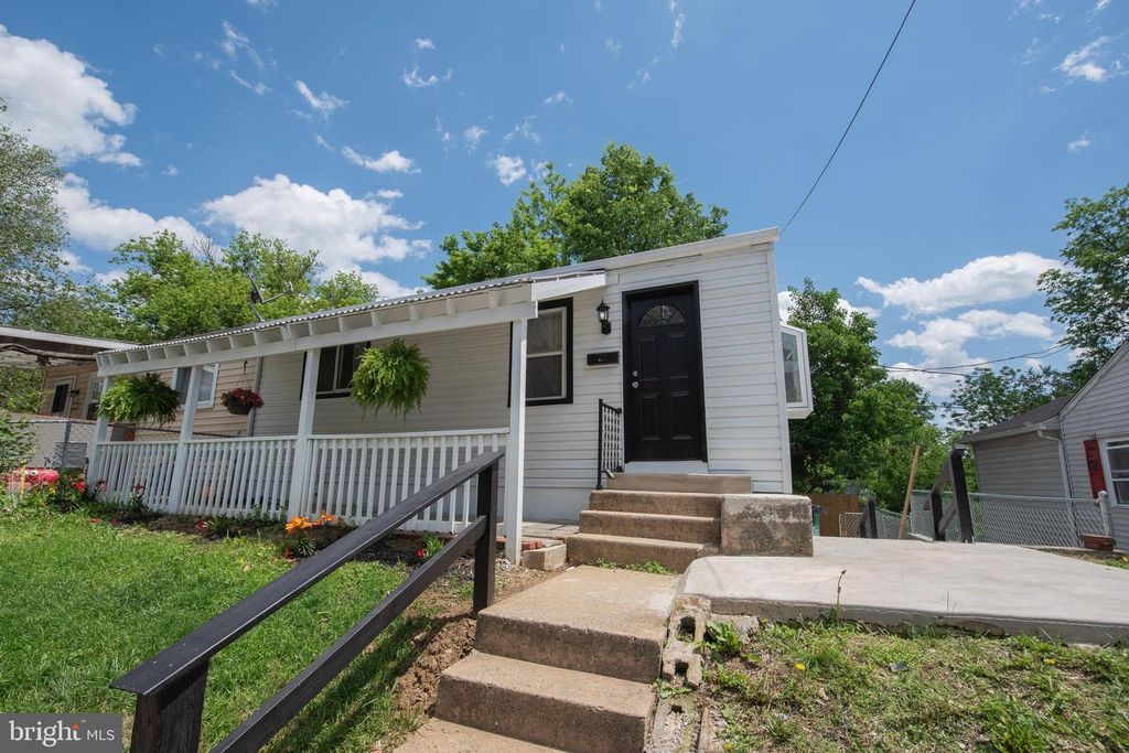 451 JUNIATA STREET, Lancaster, PA 17602