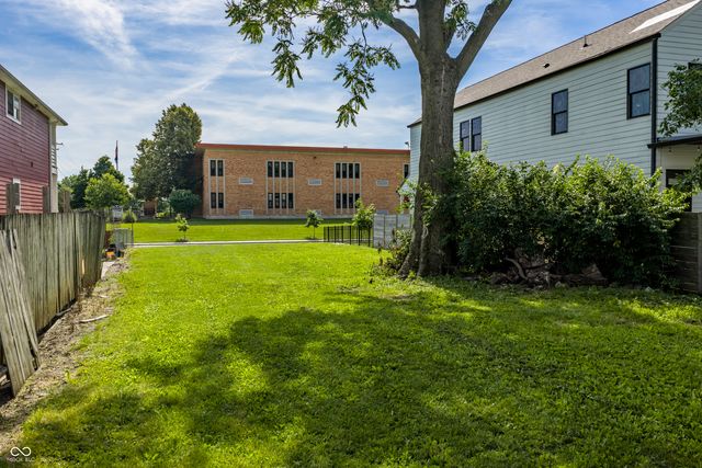 1824 Ruckle Street, Indianapolis, IN 46202