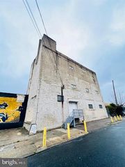 415-21 W PIKE ST, Philadelphia, PA 19140