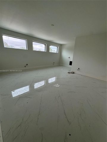 6190 SW 128th St, Pinecrest, FL 33156