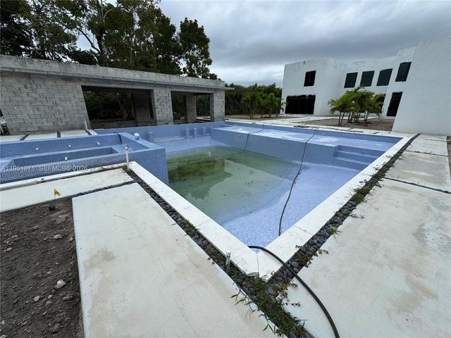 6190 SW 128th St, Pinecrest, FL 33156