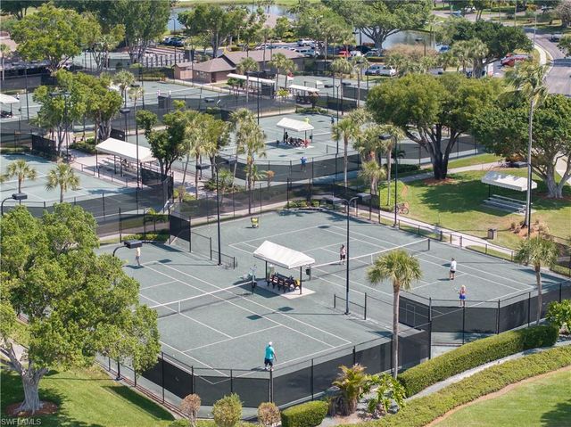 4160 Steamboat BEND E 302, Fort Myers, FL 33919