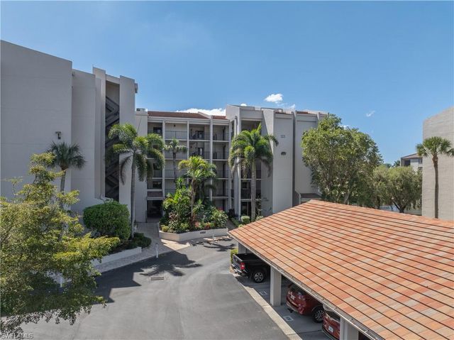 4160 Steamboat BEND E 302, Fort Myers, FL 33919