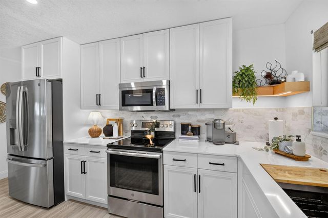 110 W Coconut Drive, Lake Worth, FL 33467