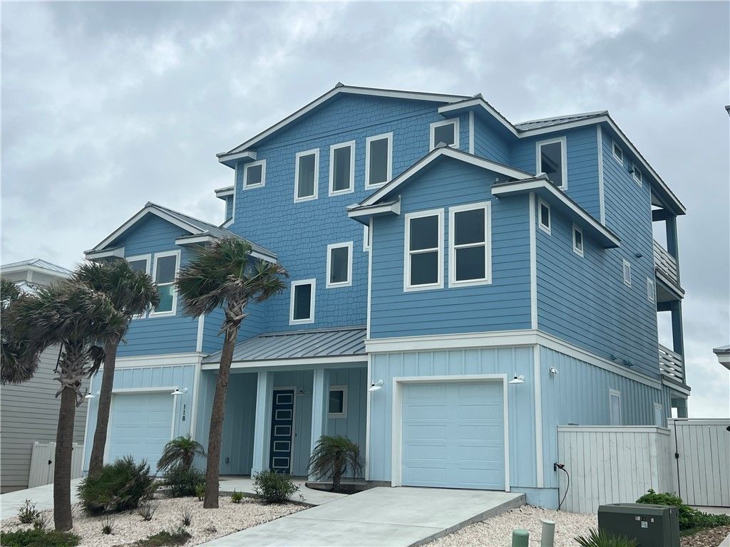 118 Frontside Dr, Corpus Christi, TX 78418