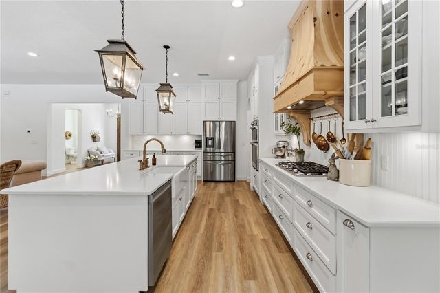 3805 LAKEVIEW ACRES ROAD, St Cloud, FL 34772