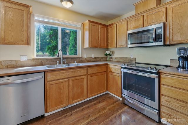 6932 Prosik Lane SW, Olympia, WA 98512